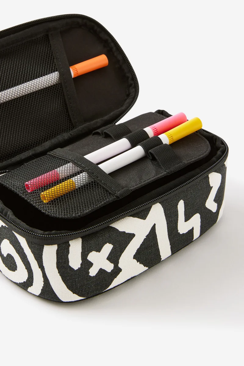 Typo The Doodle Boy Arlow Canvas Pencil Case